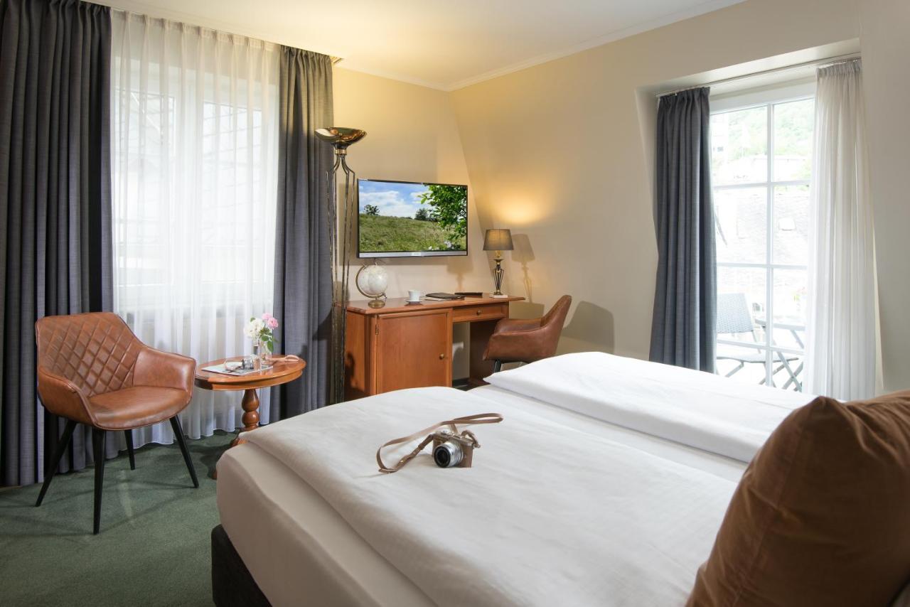 Hotel Germania Кохем Екстериор снимка