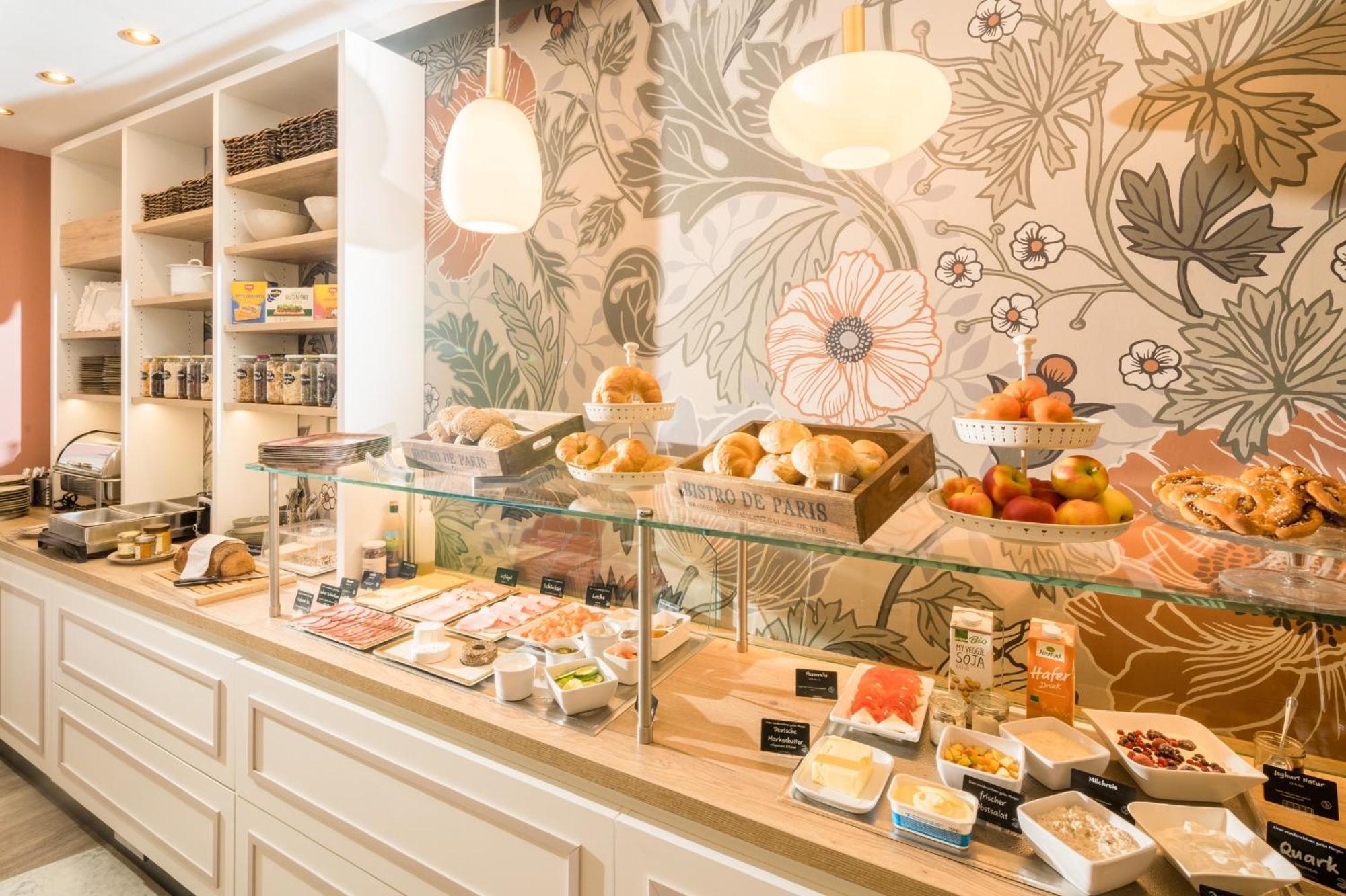 Hotel Germania Кохем Екстериор снимка