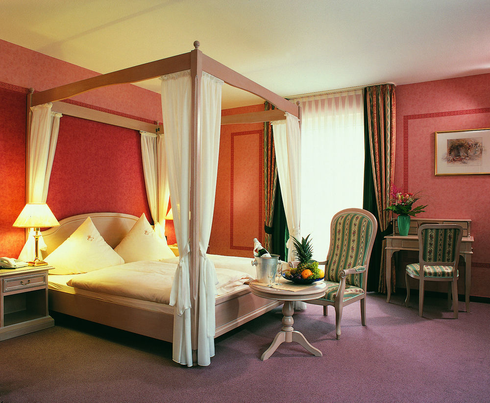 Hotel Germania Кохем Екстериор снимка